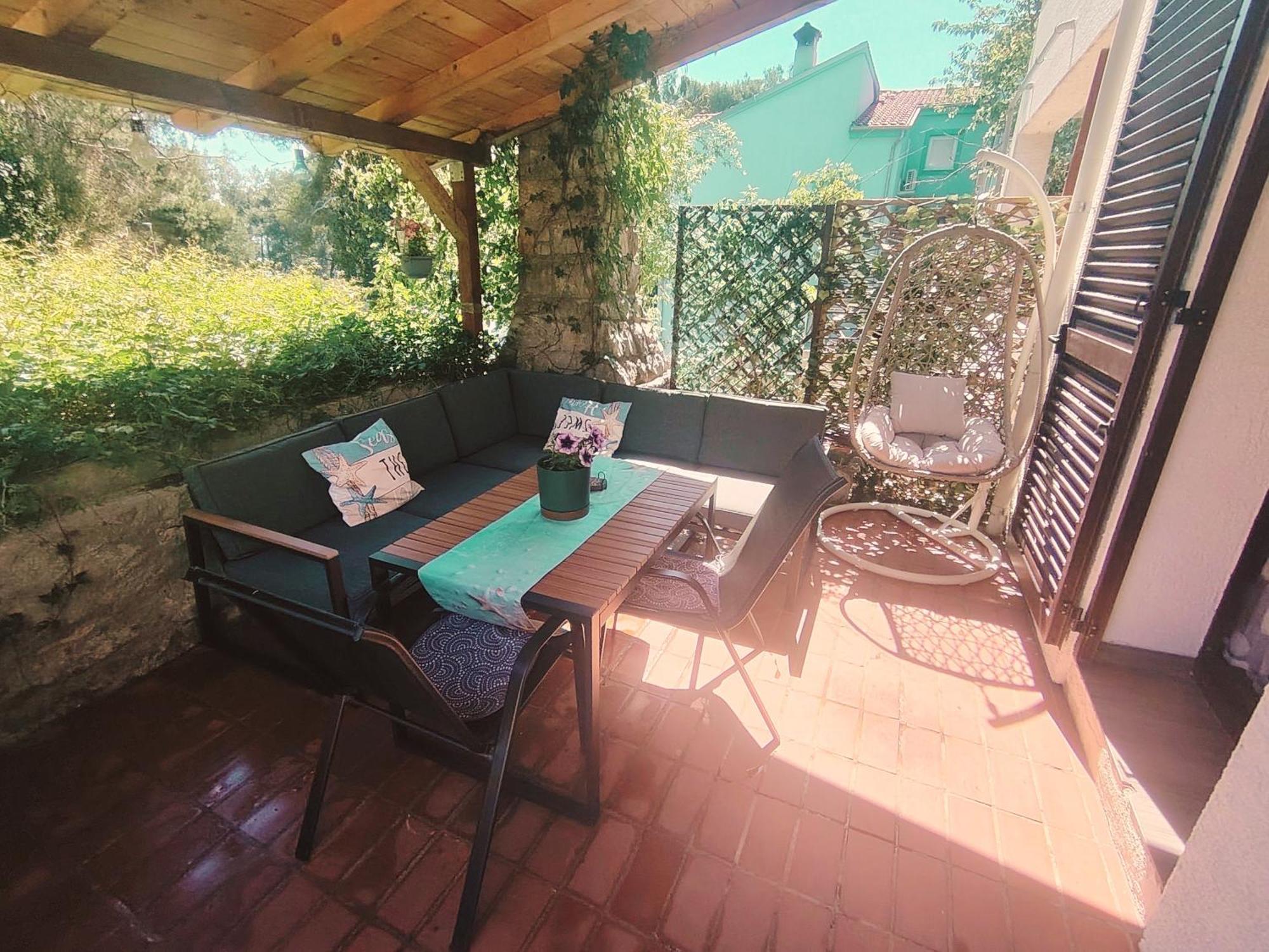 Apartman Hric -50M Od Plaze- มาลีโลชินจ์ ภายนอก รูปภาพ